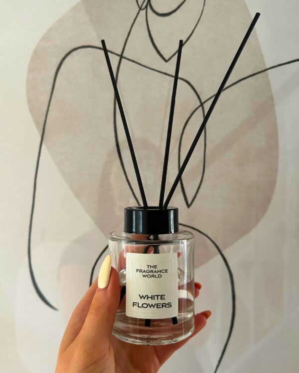 White Flowers fragrance by The Fragrance World
