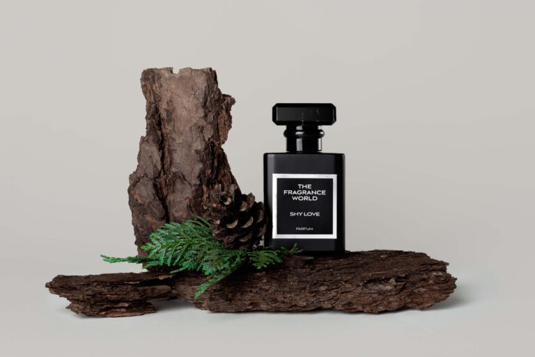 Wedding Day Perfume Guide: Smell Great All Day